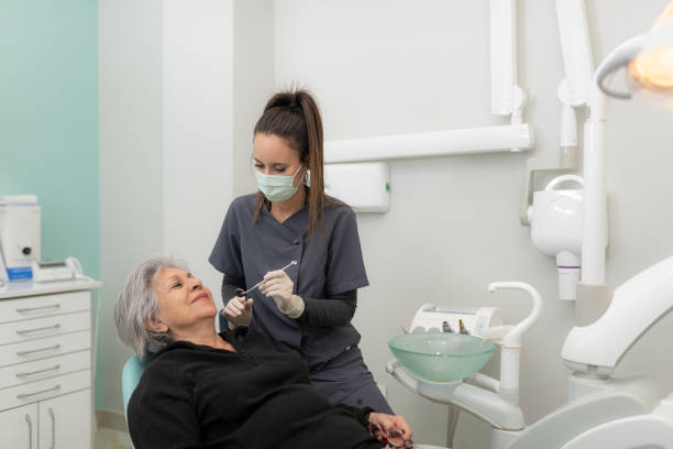 Best Emergency Tooth Extraction  in Gladewater, TX